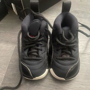 Toddler jordans 12s size 5c
